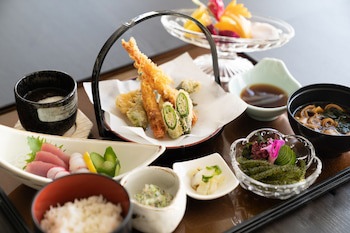 En Resort Kumejima Eef Beach Hotel