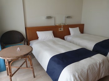 En Resort Kumejima Eef Beach Hotel