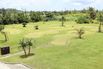 En Resort Kumejima Eef Beach Hotel