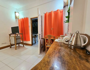 Cocoloco Boracay Beach Resort