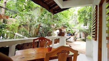Cocoloco Boracay Beach Resort