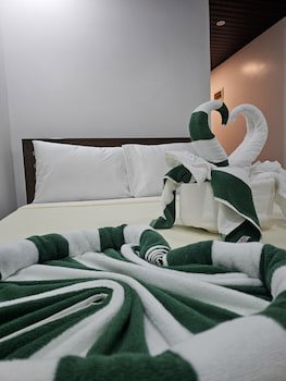 Cocoloco Boracay Beach Resort