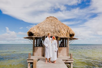 Victoria House Resort & Spa