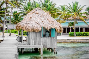 Victoria House Resort & Spa