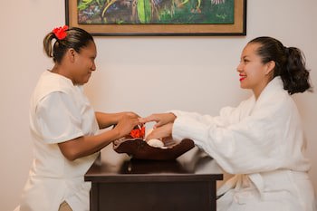 Victoria House Resort & Spa