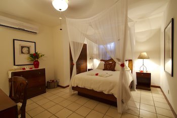 Victoria House Resort & Spa
