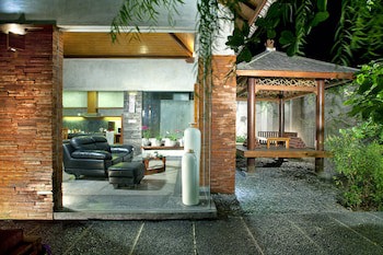 Bracha Villas