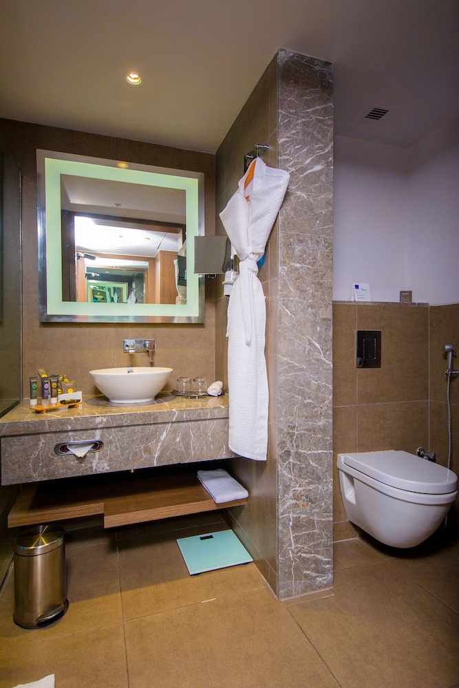 Novotel Chennai Sipcot
