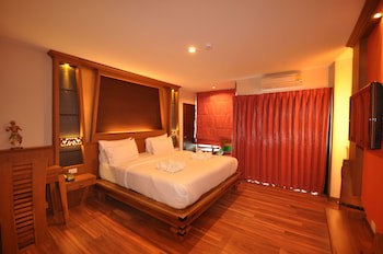 Chalelarn Hotel