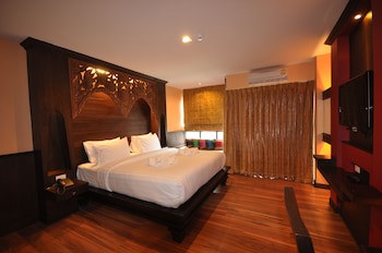 Chalelarn Hotel