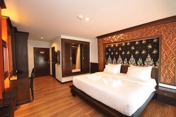 Chalelarn Hotel