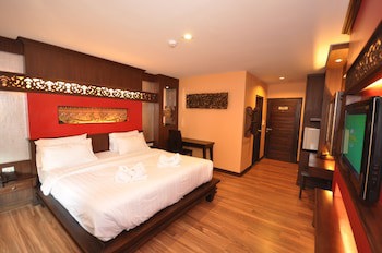 Chalelarn Hotel
