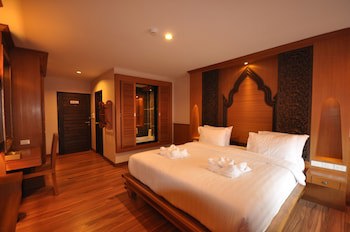 Chalelarn Hotel
