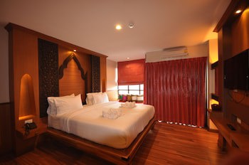 Chalelarn Hotel