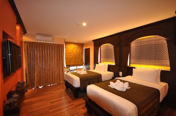 Chalelarn Hotel