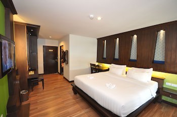 Chalelarn Hotel