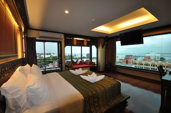 Chalelarn Hotel