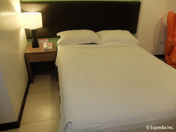 Apollonia Royale Hotel