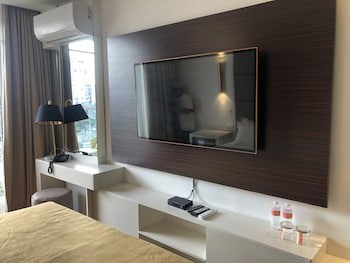 Apollonia Royale Hotel