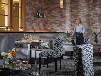 Tullamore Court Hotel