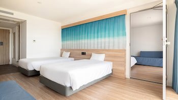 Resort Hotel Kume Island