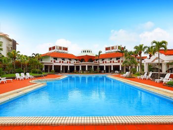 Resort Hotel Kume Island