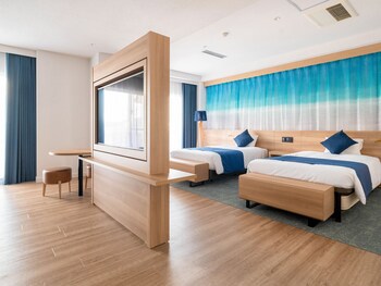 Resort Hotel Kume Island