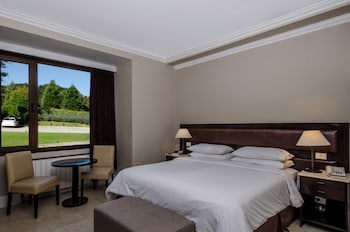 Arelauquen Lodge, A Tribute Portfolio Hotel