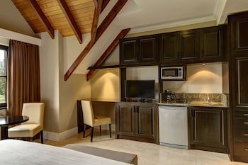 Arelauquen Lodge, A Tribute Portfolio Hotel