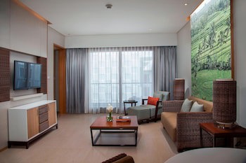 Courtyard By Marriott Bali Seminyak Resort
