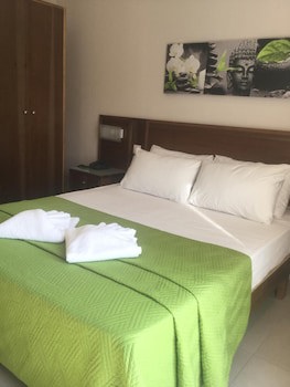 Cerviola Hotel
