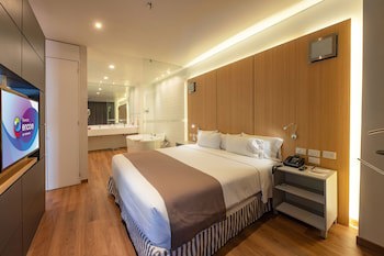 Ramada Encore Queretaro