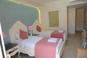 Montebello Deluxe galeri fotoğrafı