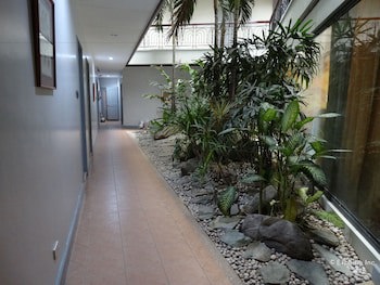 Casa Leticia Business Inn