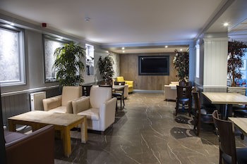 Best Western Manor Hotel