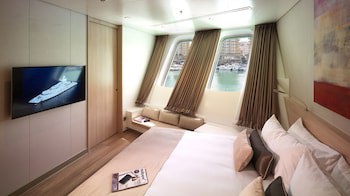 Sunborn Gibraltar Yacht Hotel Resort