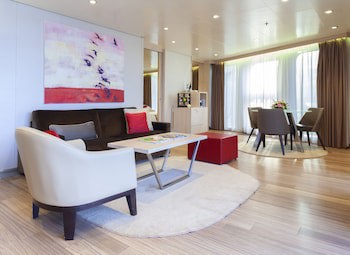 Sunborn Gibraltar Yacht Hotel Resort