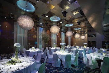 Sunborn Gibraltar Yacht Hotel Resort
