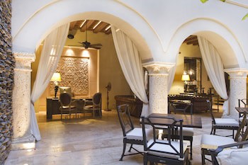Bastion Luxury Hotel