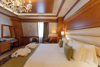 Divan Suites Batumi