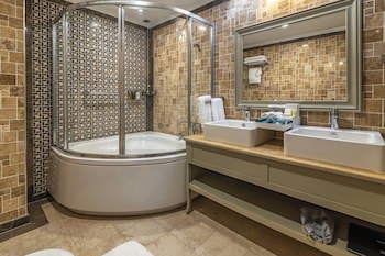 Divan Suites Batumi
