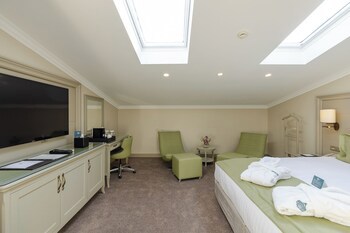 Divan Suites Batumi