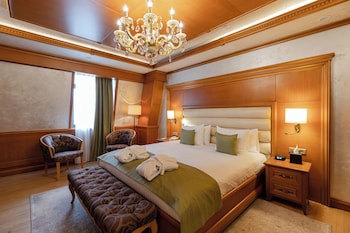 Divan Suites Batumi
