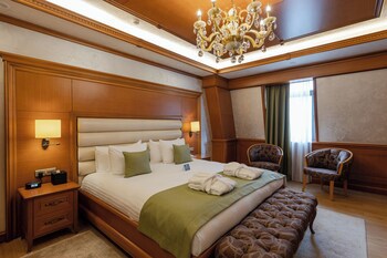 Divan Suites Batumi