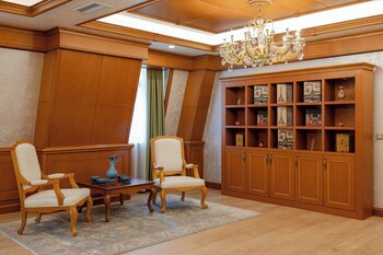 Divan Suites Batumi