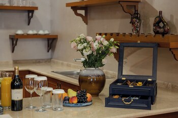 Divan Suites Batumi
