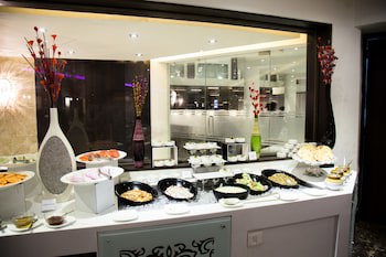 Regenta Central Harimangla