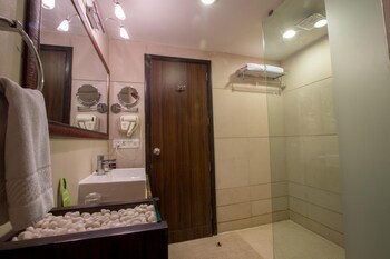 Regenta Central Harimangla