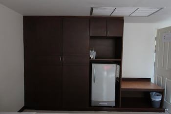 Crown Pattaya Beach Hotel