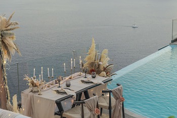 Santorini Secret Suites and Spa - Adults Only galeri fotoğrafı